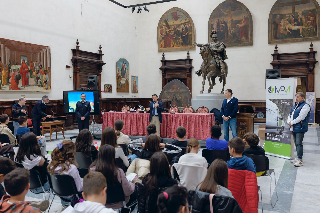Sicurezza stradale e corretti comportamenti alla guida, con la Polizia Locale una mattinata dedicata agli studenti